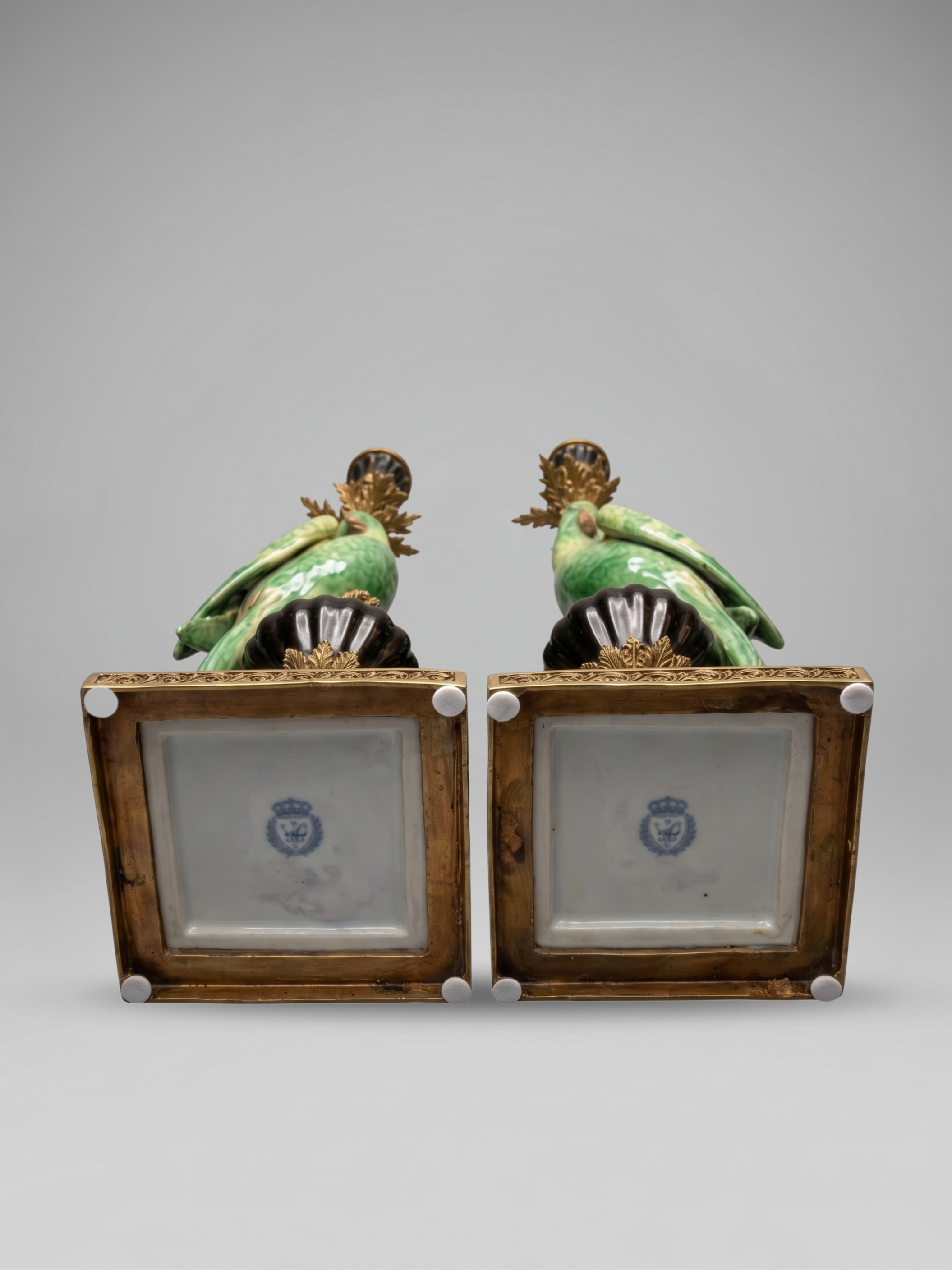 Pair of parrot candlesticks in porcelain and gilt bronze – Louis XVI style – 47 cm