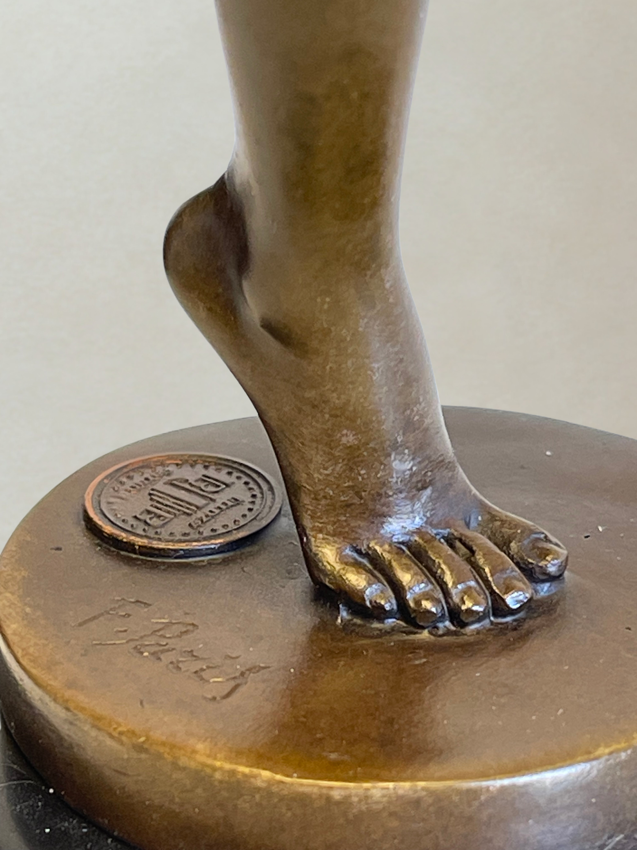 Art Deco Sculpture – Dancing Woman – Decorative Bronze – Signed F. Paris – 38 cm