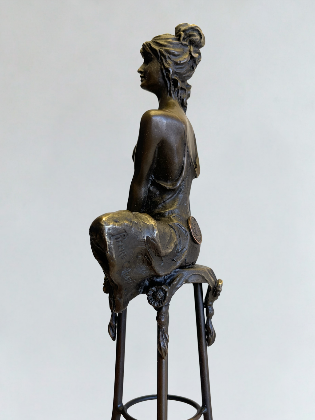 Superbe ensemble de 3 sculptures en bronze signées Collinet – Style Art Déco – 28 cm
