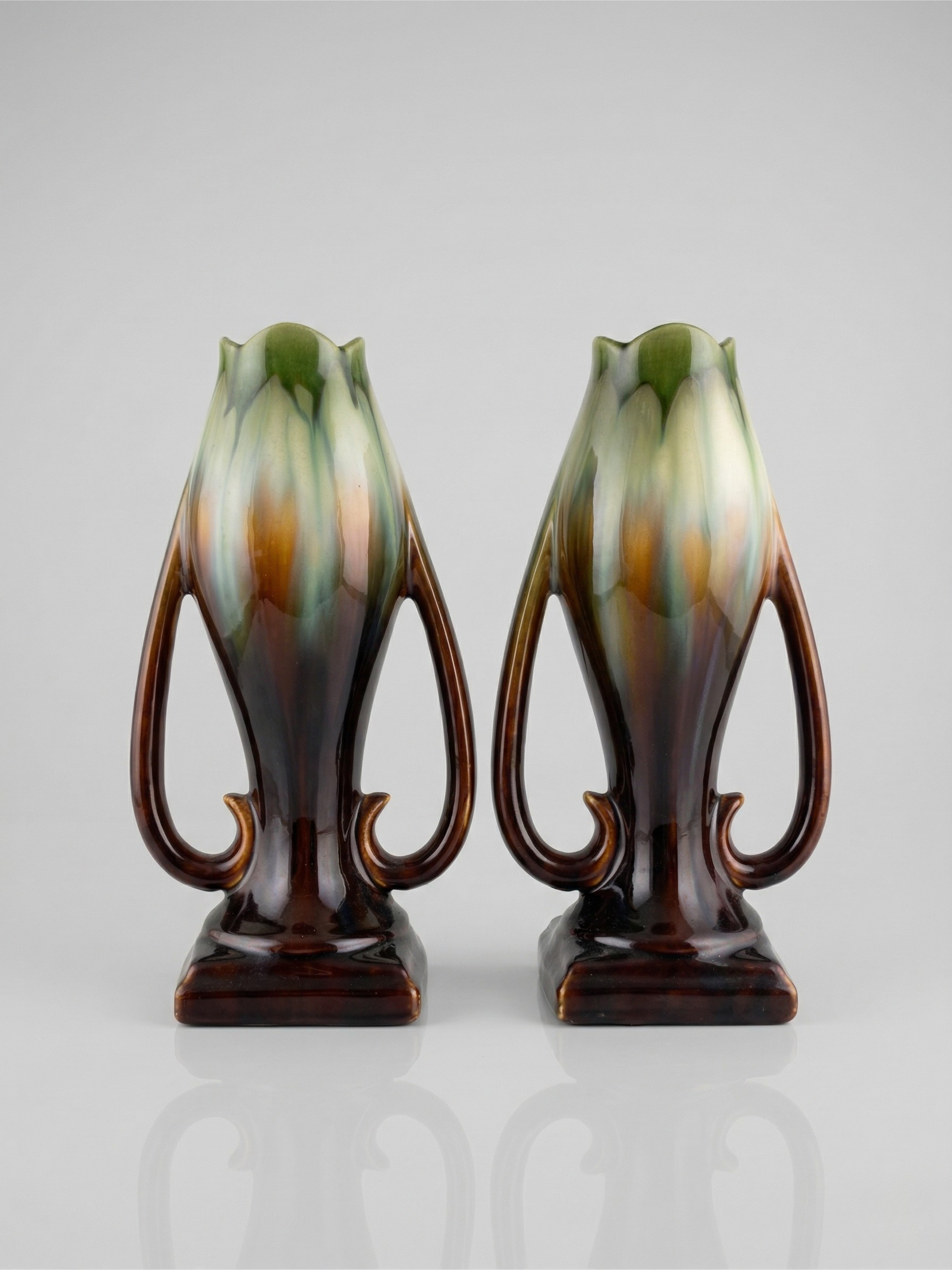 Paar Art-déco-Vasen – Faïencerie de Thulin (zugeschrieben) – Belgien – Flammenlüster – 29 cm