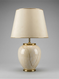 Grande lampe vintage en céramique effet onyx beige et laiton doré – style Hollywood Regency – 81 cm
