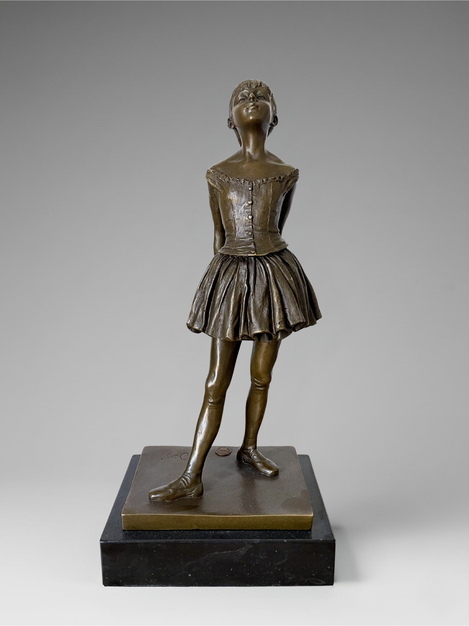 Sculpture de danseuse en bronze patiné d’après Degas – Édition JB Paris sur socle noir – 38 cm - 5,4kg