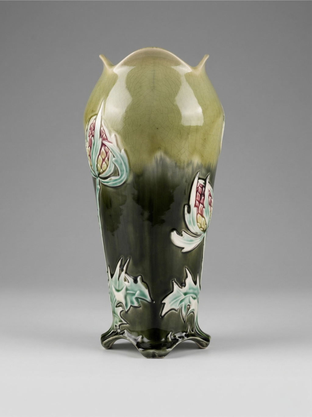 Vase Art Nouveau De Bruyn – Décor chardons en relief – Céramique francaise – 26 cm