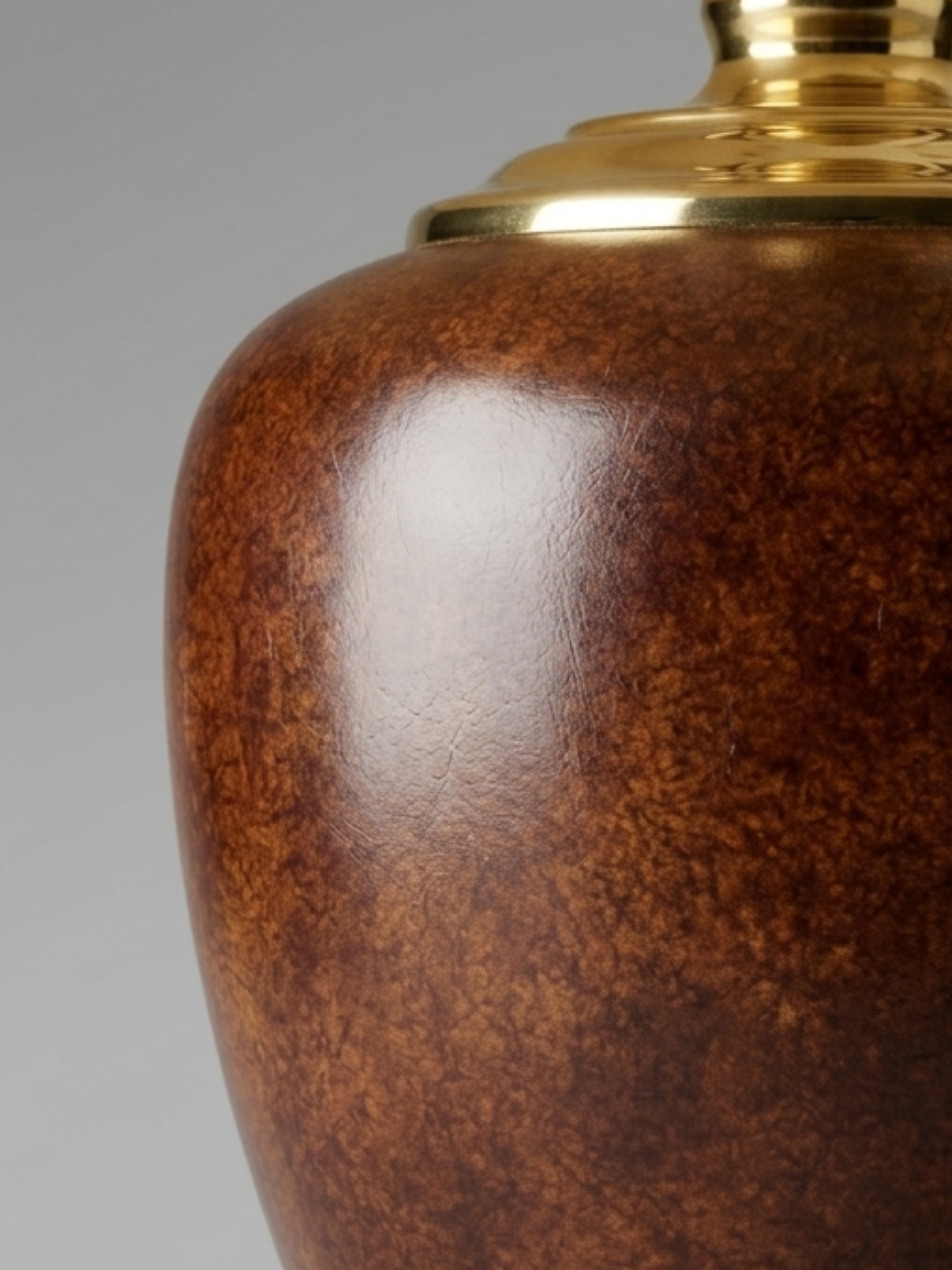 Deknudt Table Lamp – Brass & Ceramic – Neoclassical style – Ref 3615/1 - H.63 cm