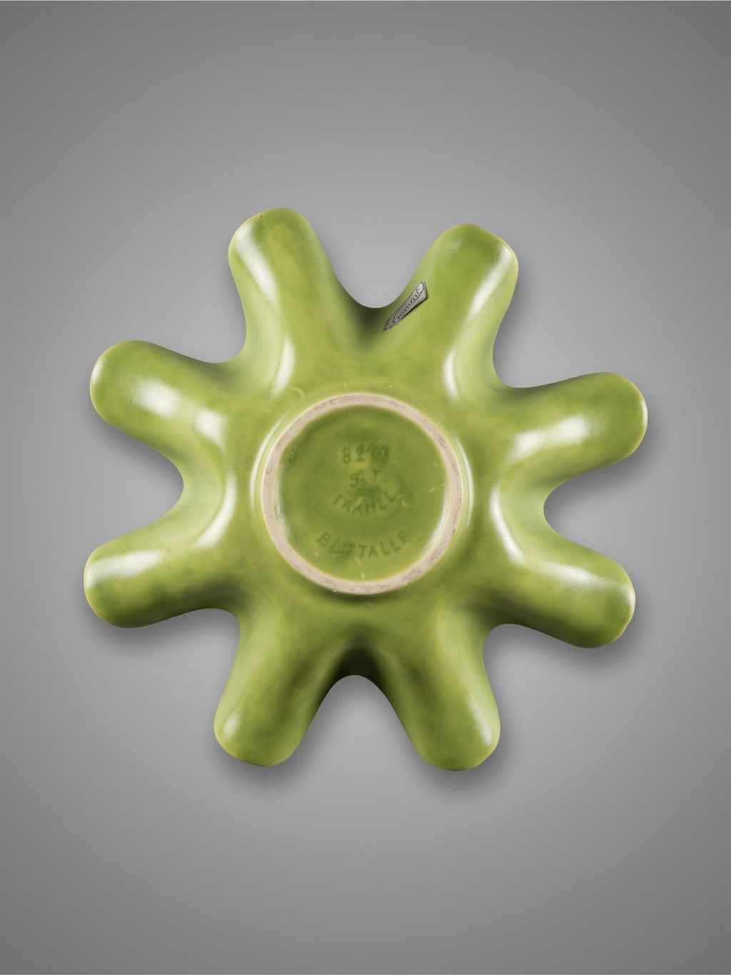 Lime green and black Saint-Clément ceramic bowl / centerpiece – model 8218 – B. Letalle – 1950s