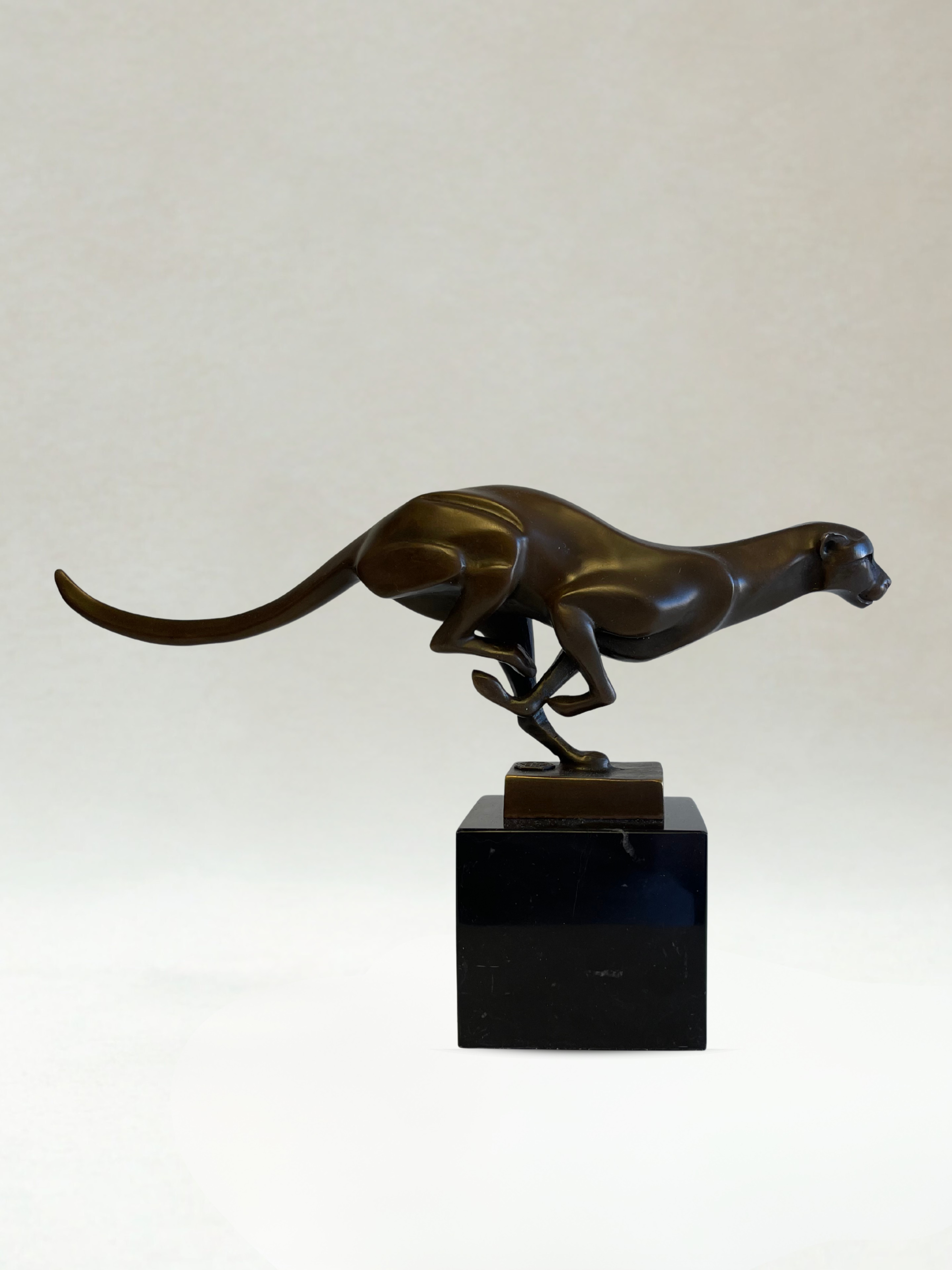 Art Deco Sculpture – Running Panther - Patinated Bronze – 19cm