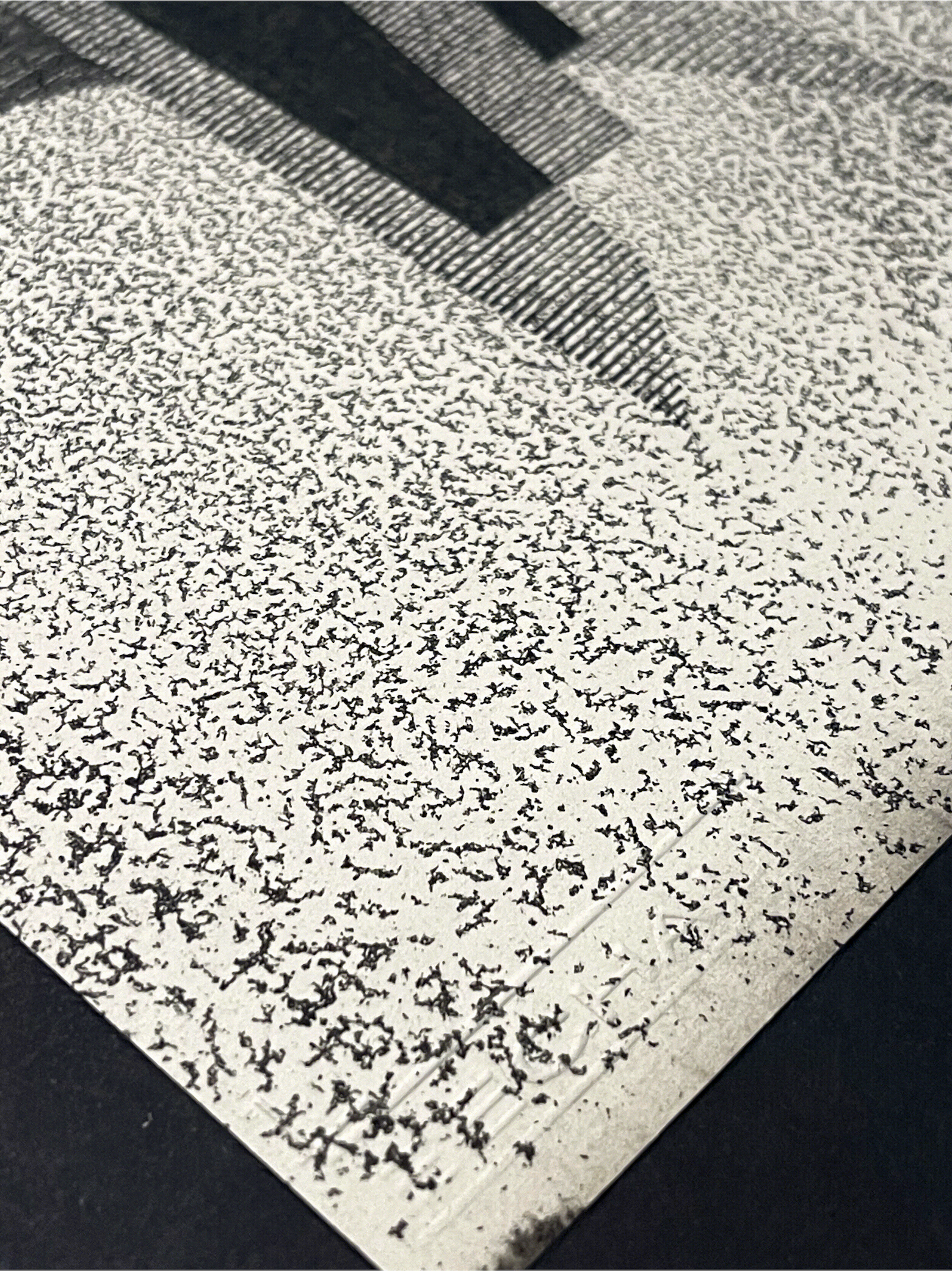 Œuvre originale sur papier encadrée, signée Eugène Eechaut, réalisée à l’encre en 1973