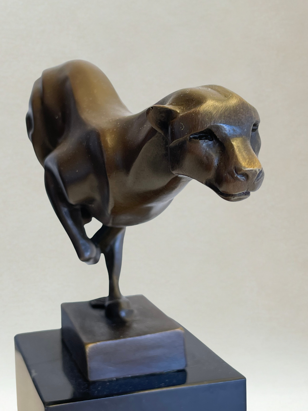Art Deco Sculpture – Running Panther - Patinated Bronze – 19cm