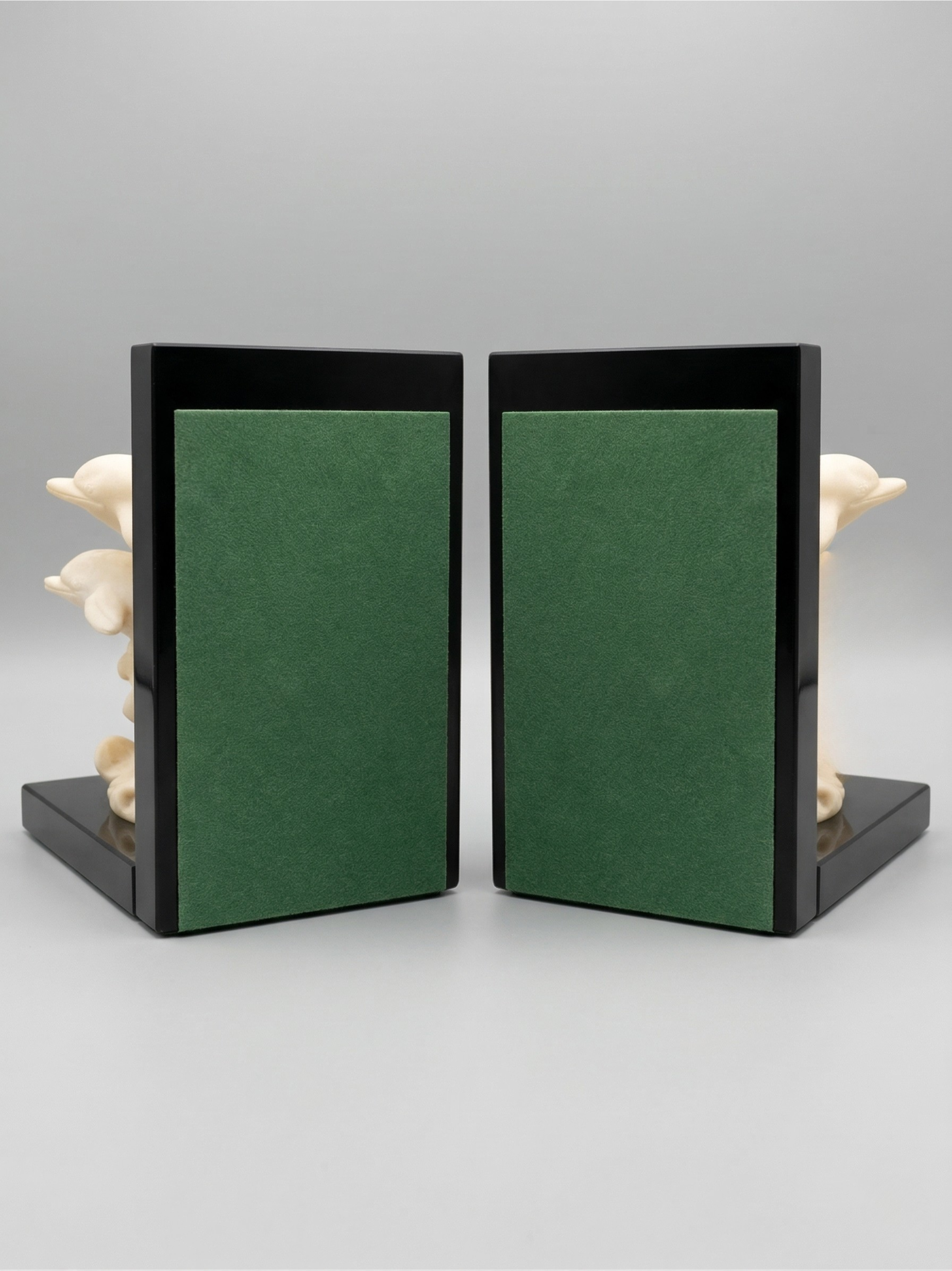 Pair of dolphin bookends – Ivory-effect resin & marble base – Art Deco style