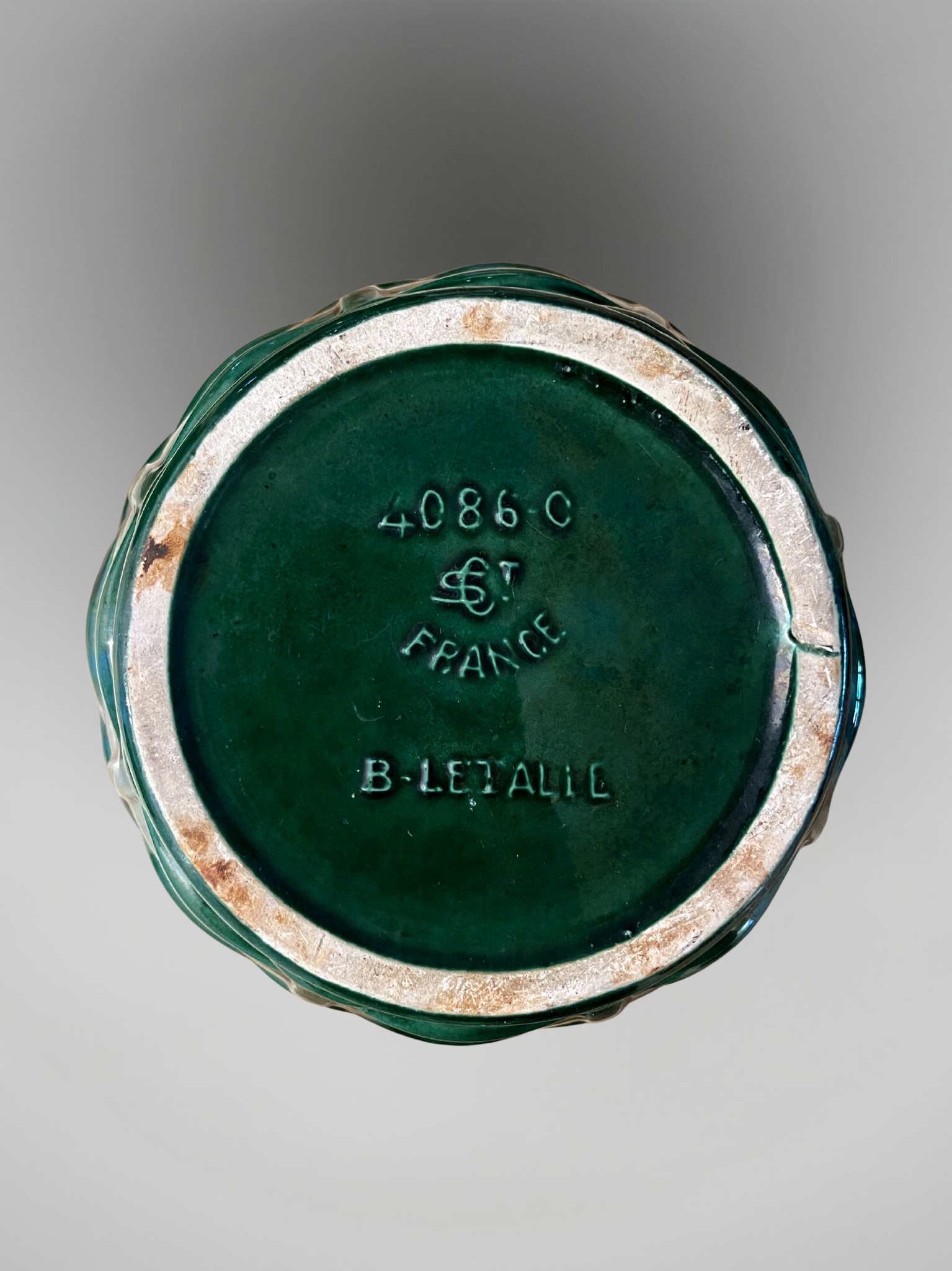 Cache-pot / jardinière Art Déco Saint-Clément signé Blanche Letalle – Céramique émaillée vert malachite