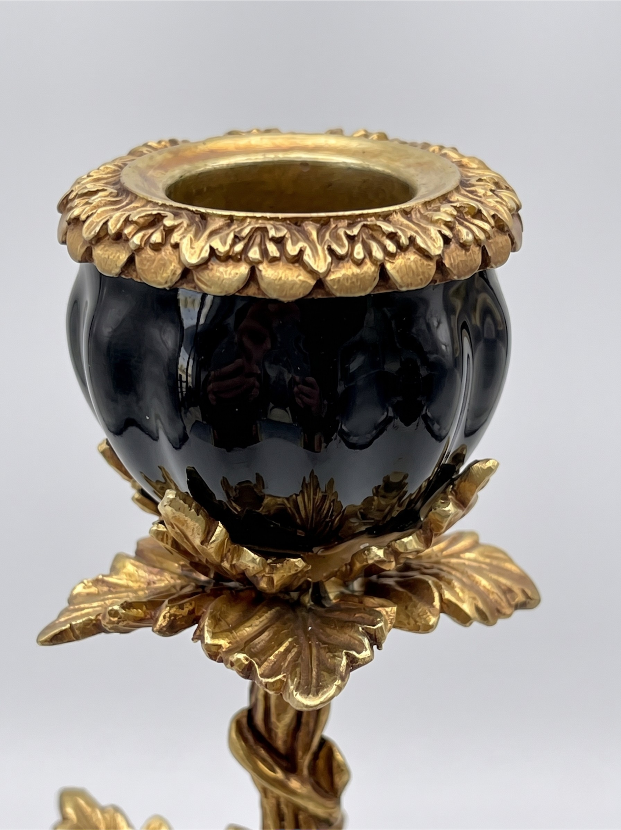 Pair of parrot candlesticks in porcelain and gilt bronze – Louis XVI style – 47 cm