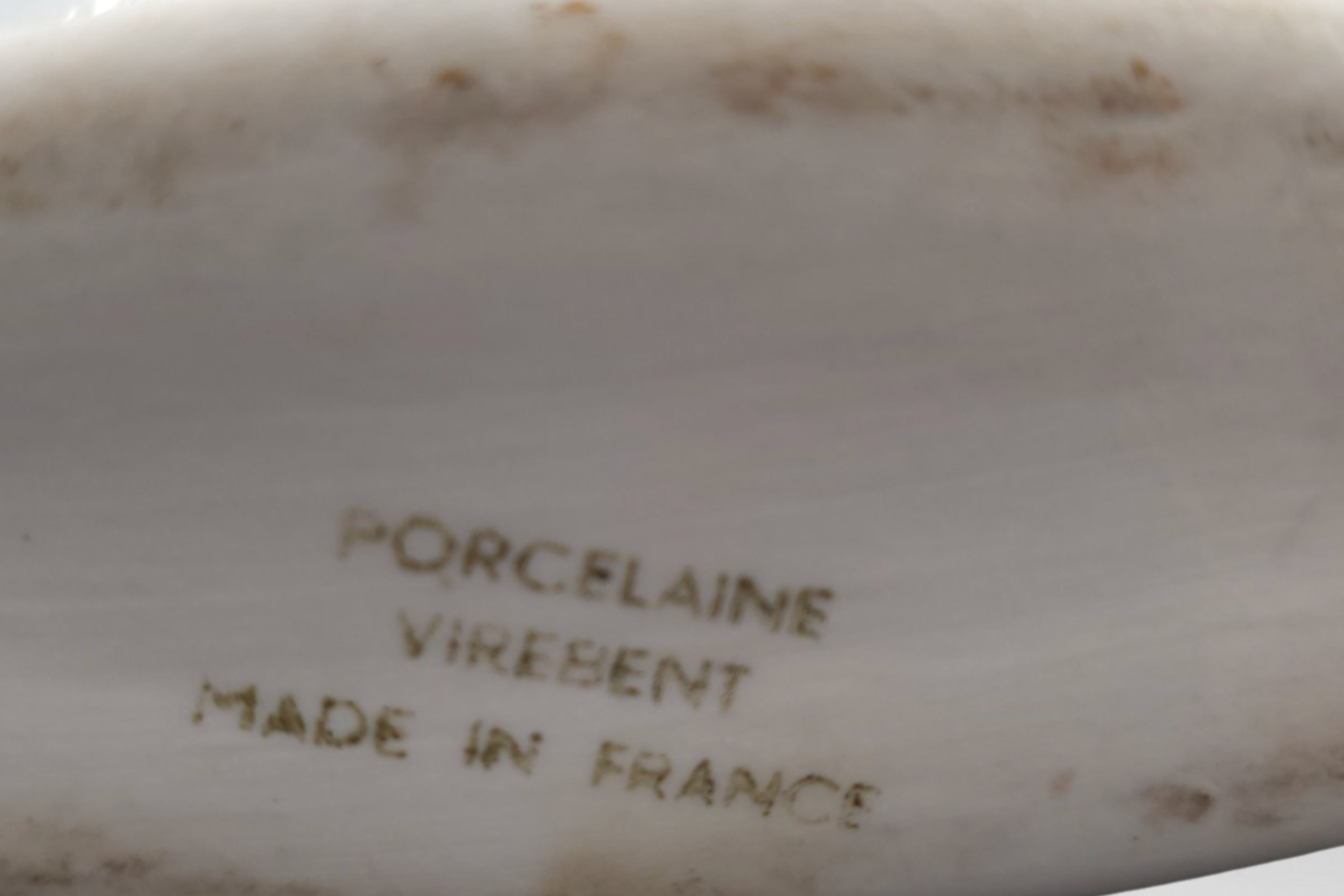 Virebent Porzellanvase – minimalistische Landschaft, Frankreich, 1970er Jahre – 16cm