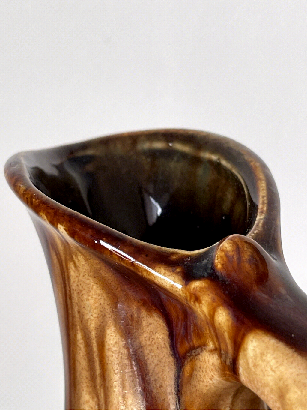 Vase pichet moderniste en céramique émaillée – Faïencerie de Thulin Belgique – modèle 199 – années 30/50