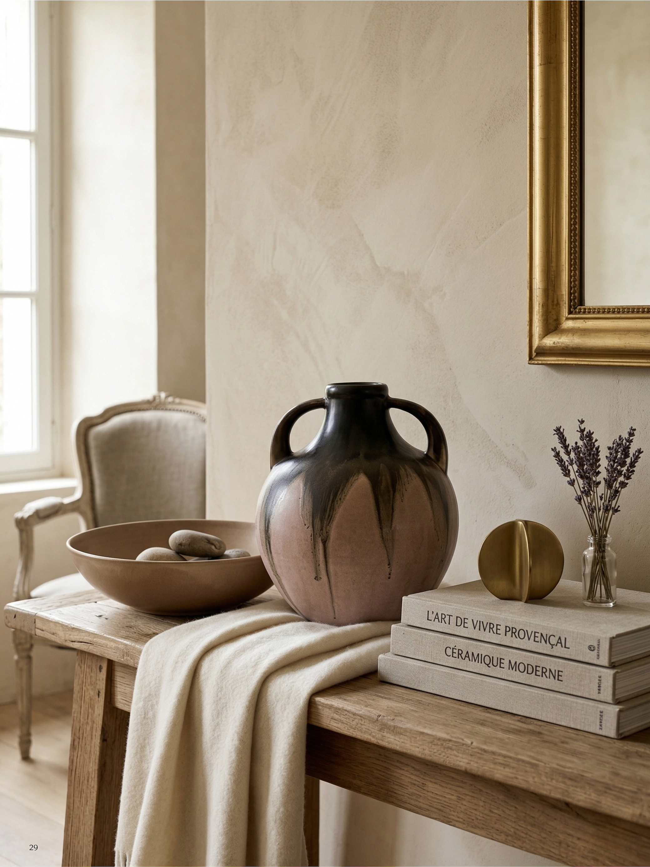 Vase aus Steinzeug, signiert Méténier, Doppelhenkel, rosa und schwarz geflammte Glasur – 22 cm