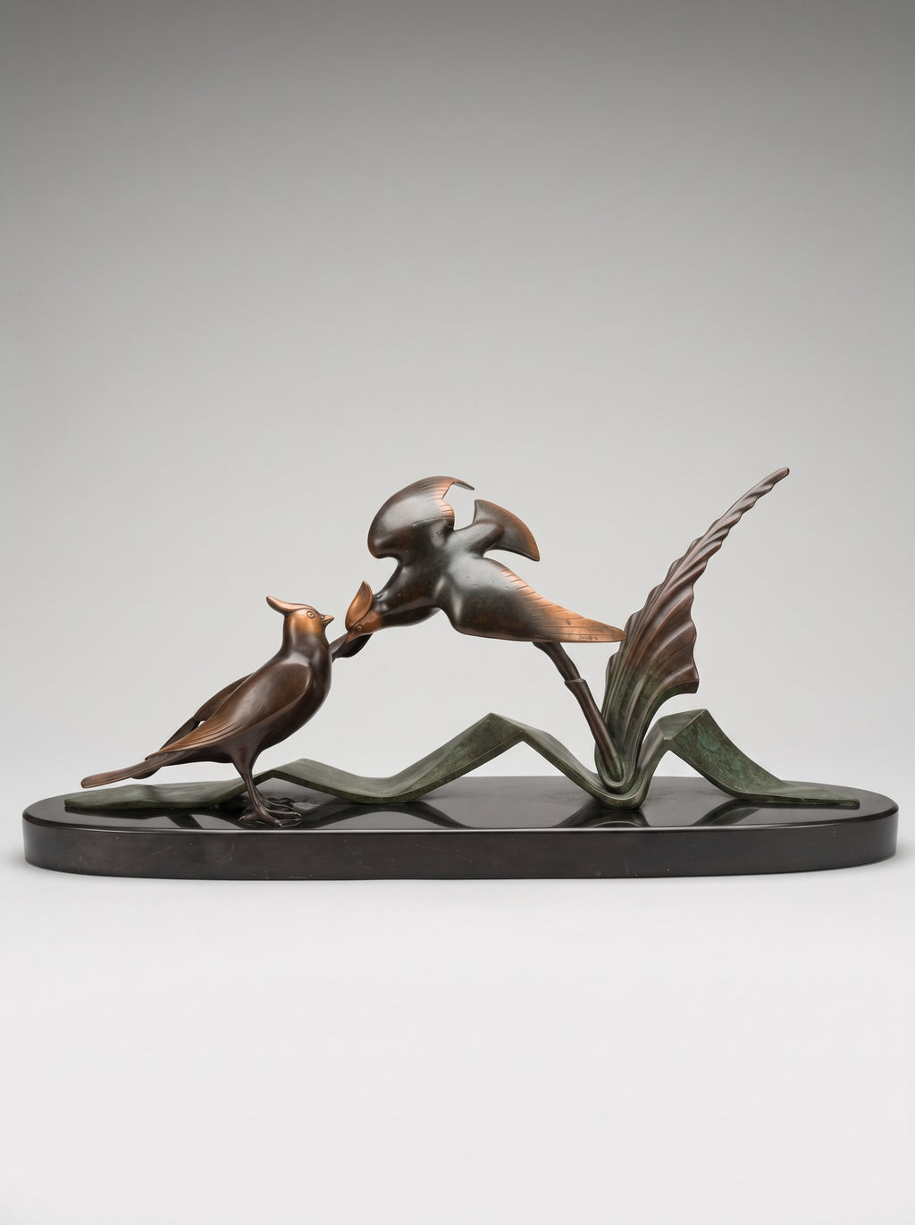 Marcel GUILLEMARD (1886–1932) / Atelier Primavera — Couple de mésanges huppées, importante sculpture Art Déco (77 cm)