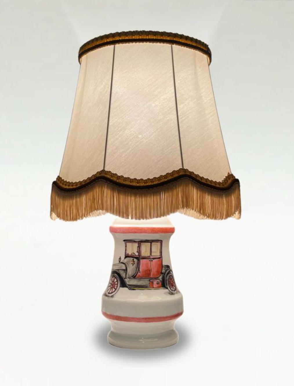 Hand-painted Limoges porcelain lamp – Antique car design – 40cm