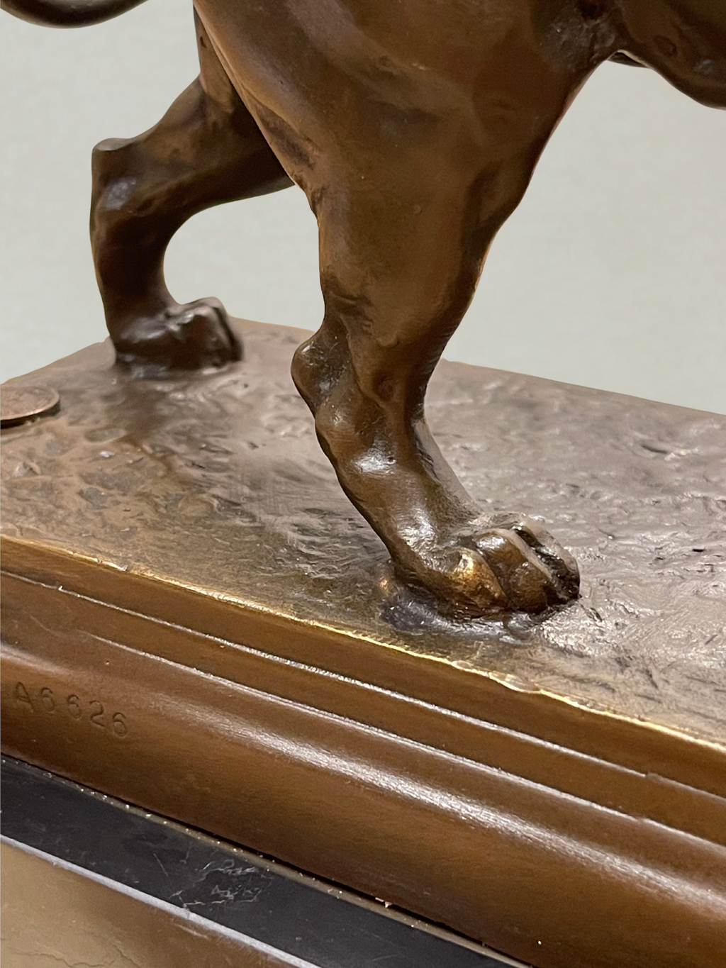 Bronze animalier – Lion – CH. Valton – Fonderie Paris – 20cm - 5,2 kg
