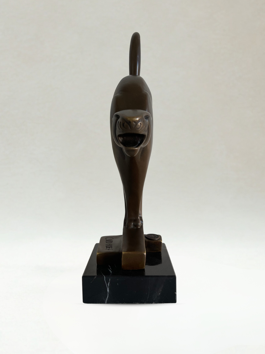 Art-Déco-Bronze-Panther – signiert C. V. D. Hoef – 26 cm
