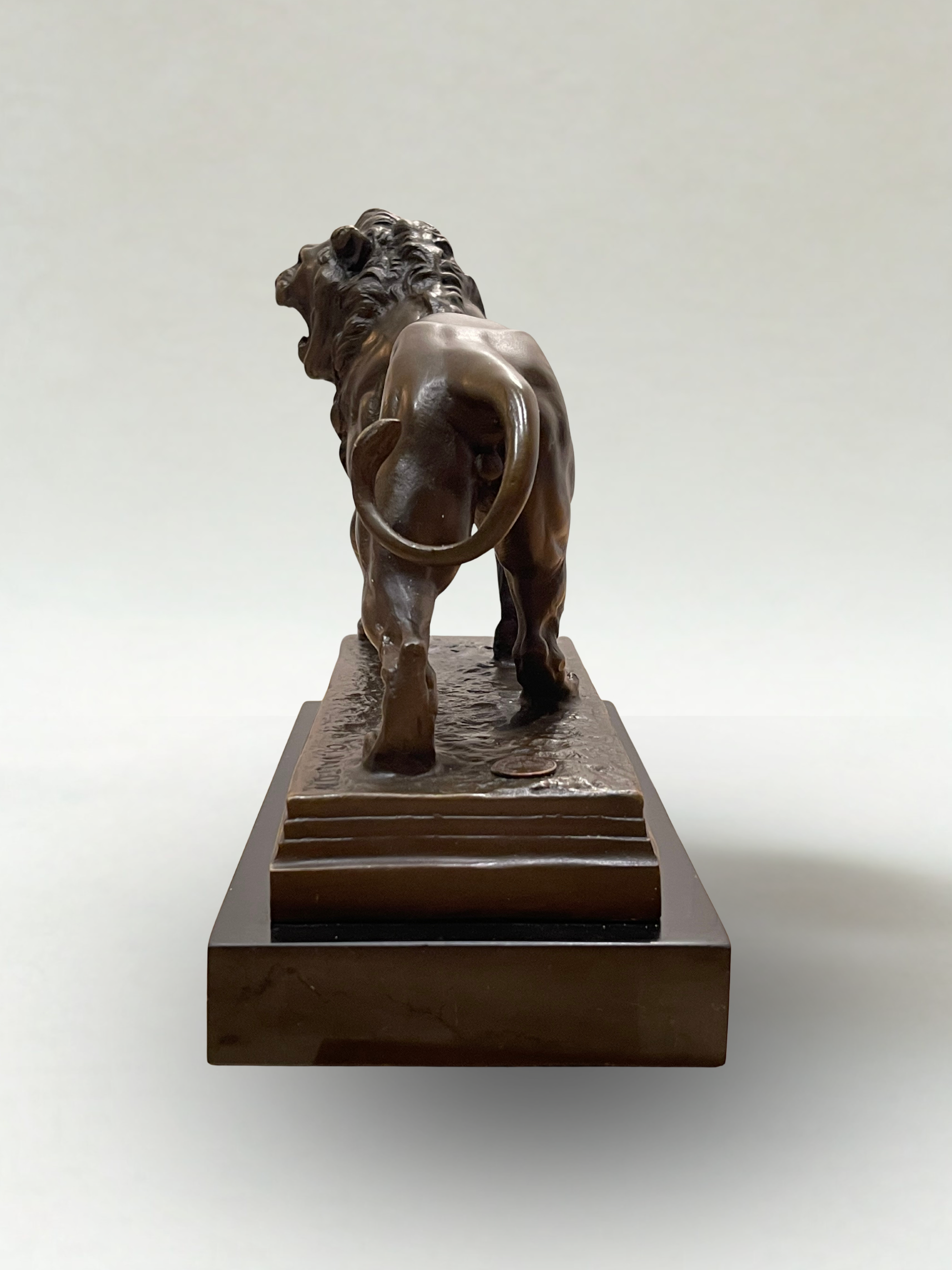 Bronze animalier – Lion – CH. Valton – Fonderie Paris – 20cm - 5,2 kg
