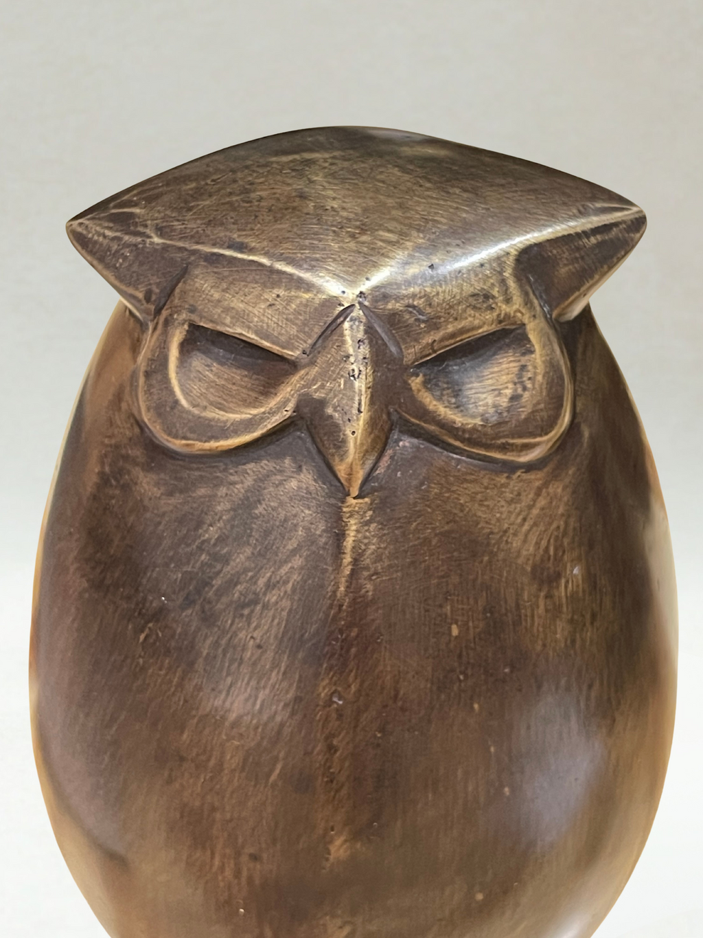 Bronzeskulptur – stilisierte Eule – modernistisches Design – 24 cm