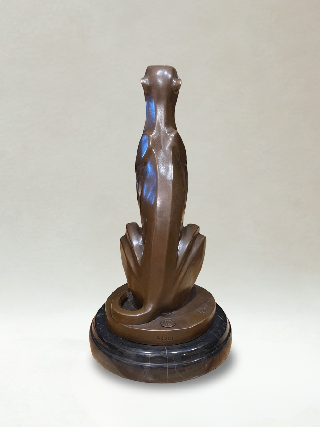 Art-déco-Panther aus Bronze – Signiert De Coux – 30cm – 4kg – Marmorsockel