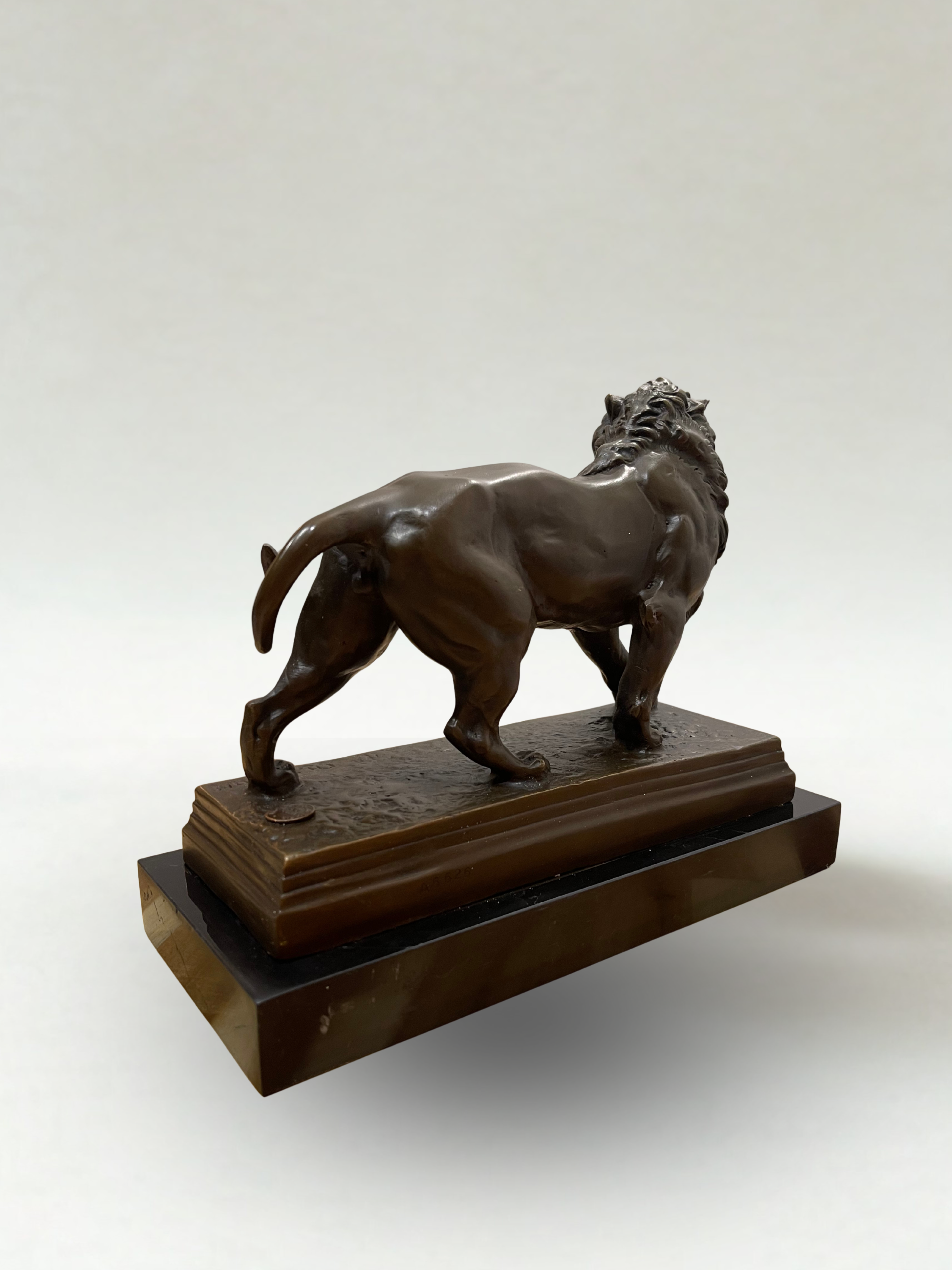 Bronze animalier – Lion – CH. Valton – Fonderie Paris – 20cm - 5,2 kg