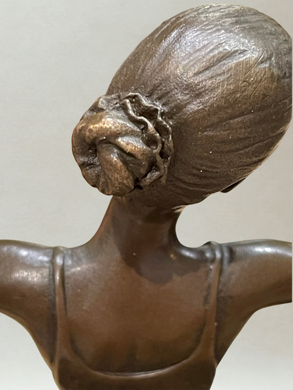 Sculpture en bronze Art Déco – Danseuse ballerine – Signée Milo – Cachet bronze - 30cm