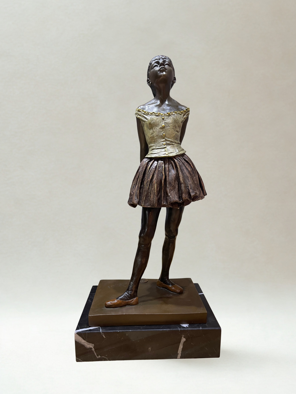 After Edgar Degas – Grande sculpture en bronze polychrome – Danseuse – Socle marbre – 38 cm - 5,4kg