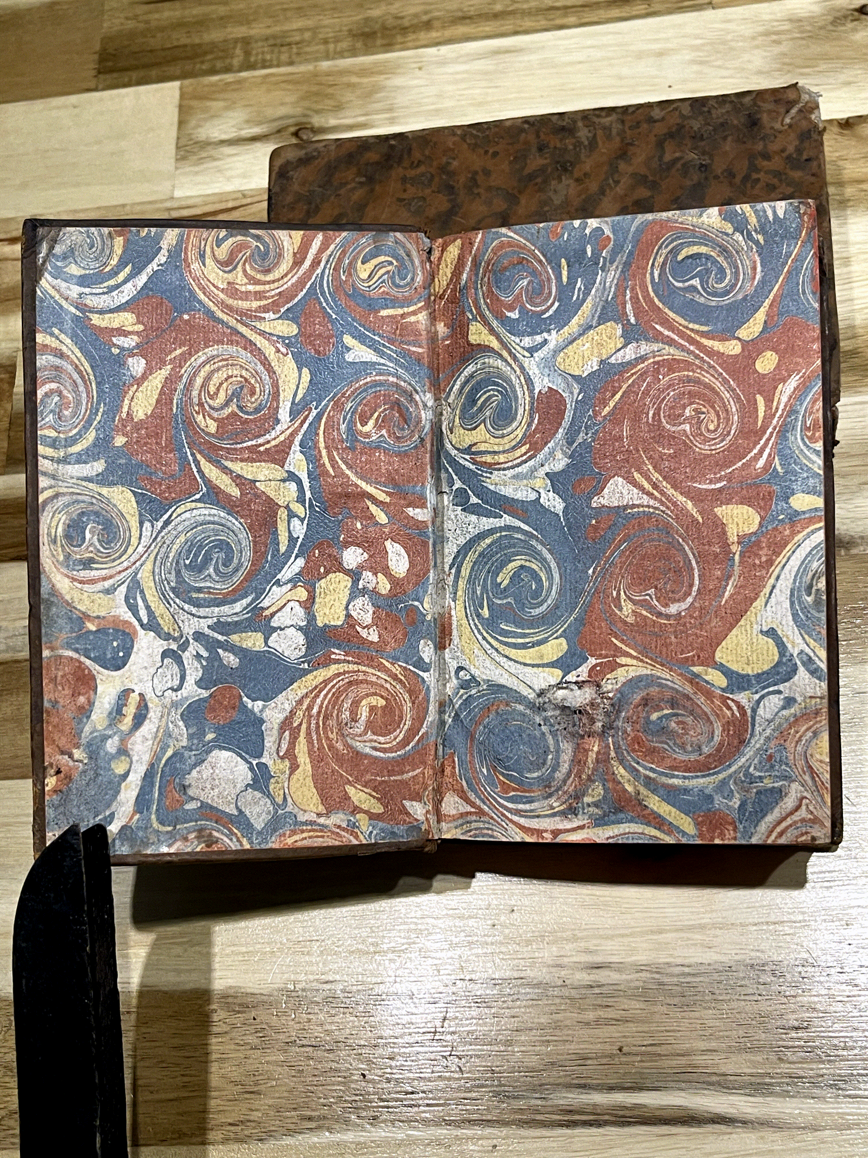 Paire de livres anciens reliés en plein cuir – Sermons de Massillon – Carême – Édition de 1769 – XVIIIe siècle