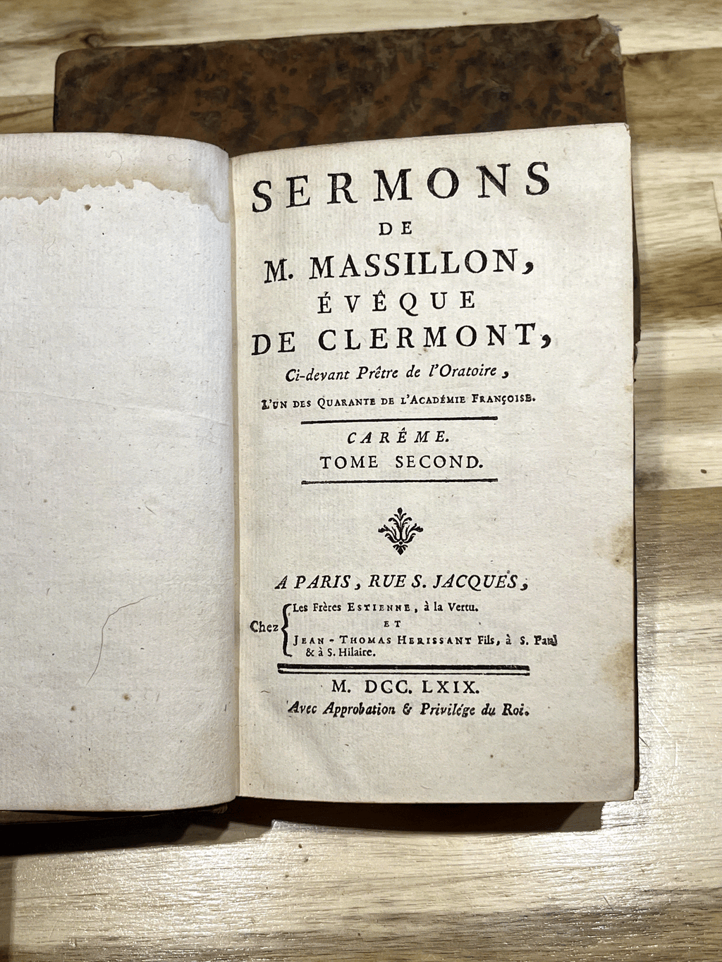 Paire de livres anciens reliés en plein cuir – Sermons de Massillon – Carême – Édition de 1769 – XVIIIe siècle