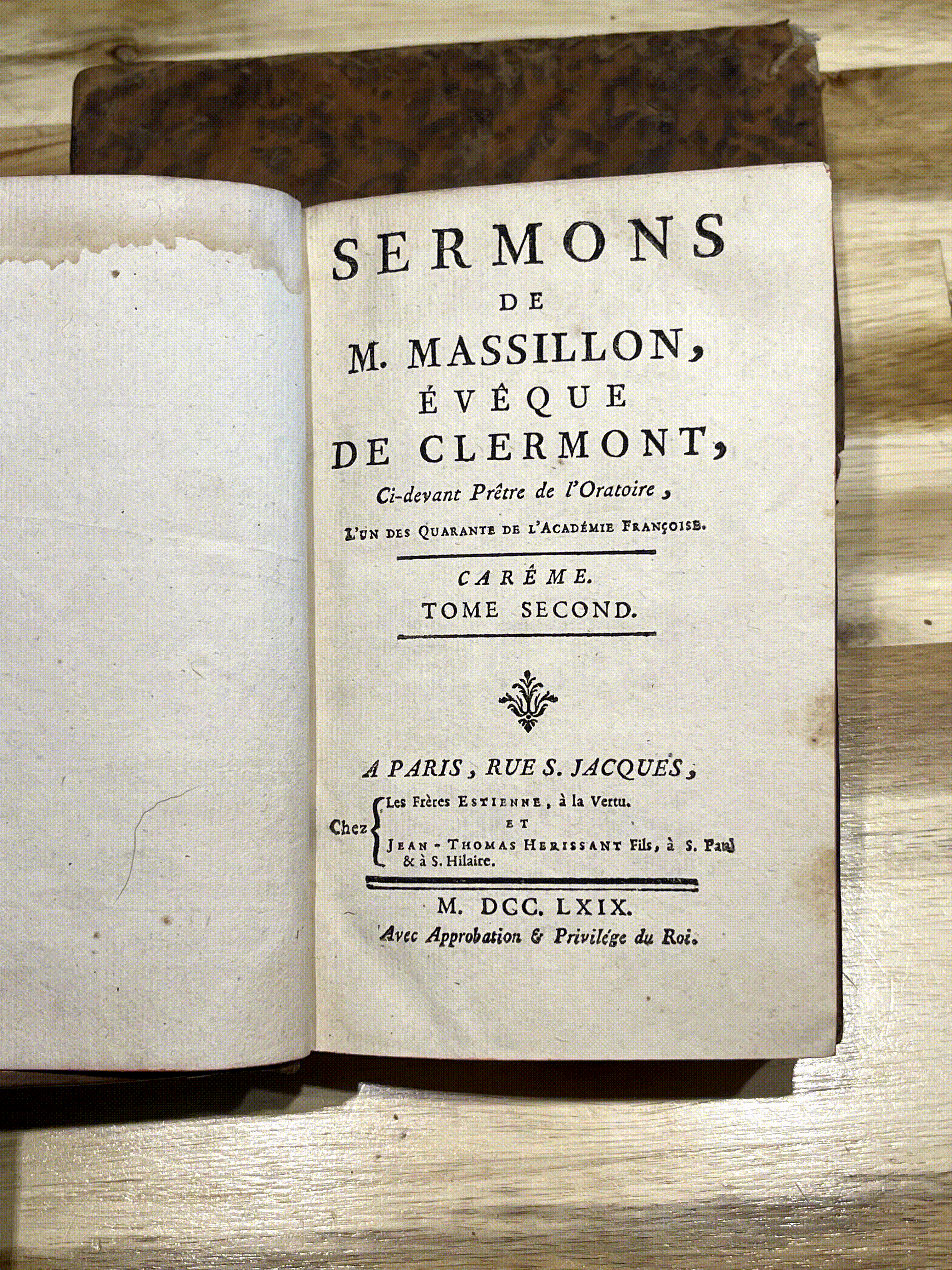 Paire de livres anciens reliés en plein cuir – Sermons de Massillon – Carême – Édition de 1769 – XVIIIe siècle