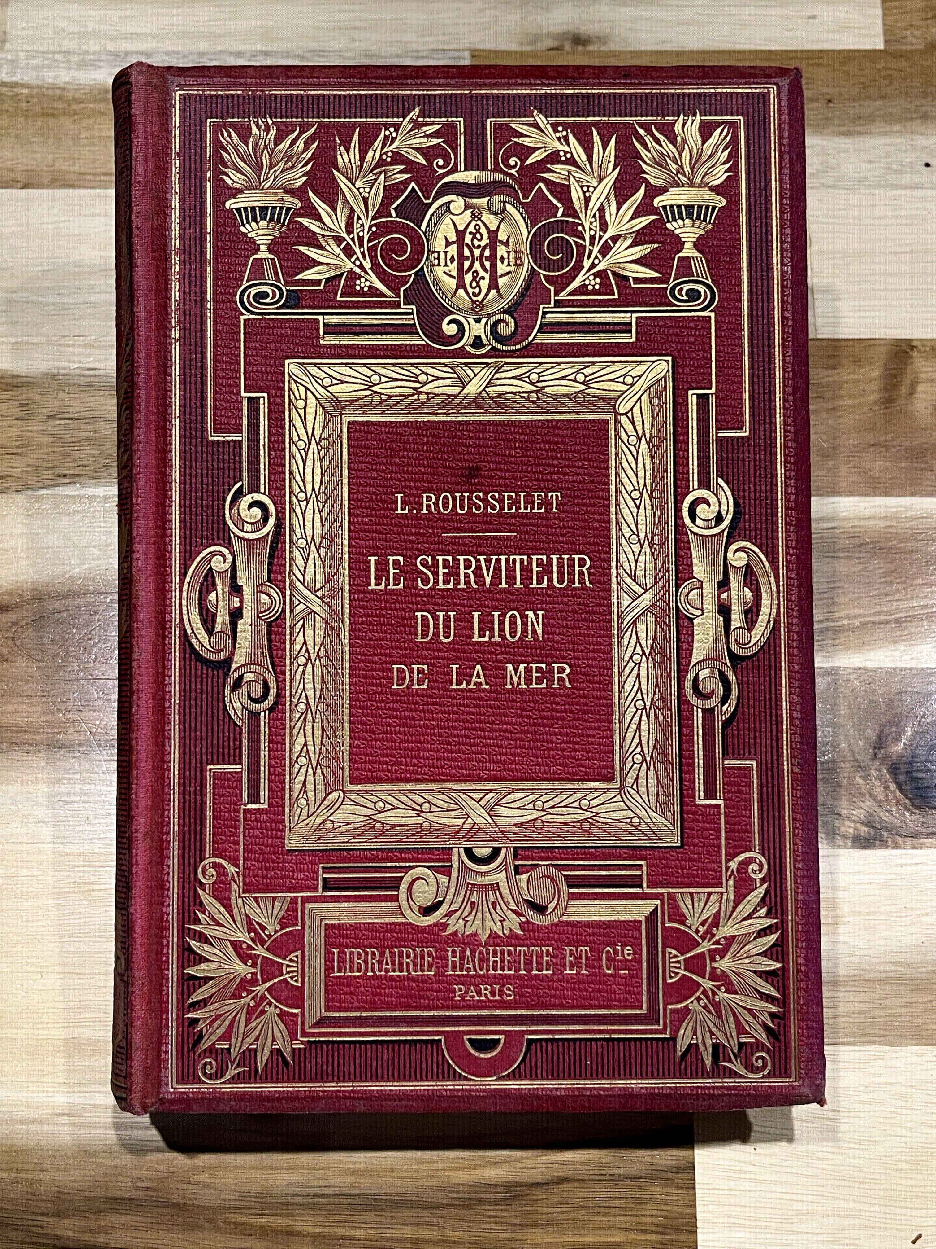 Le Serviteur du Lion de la Mer – Louis Rousselet – Superbe cartonnage Hachette illustré par JOB – 1906