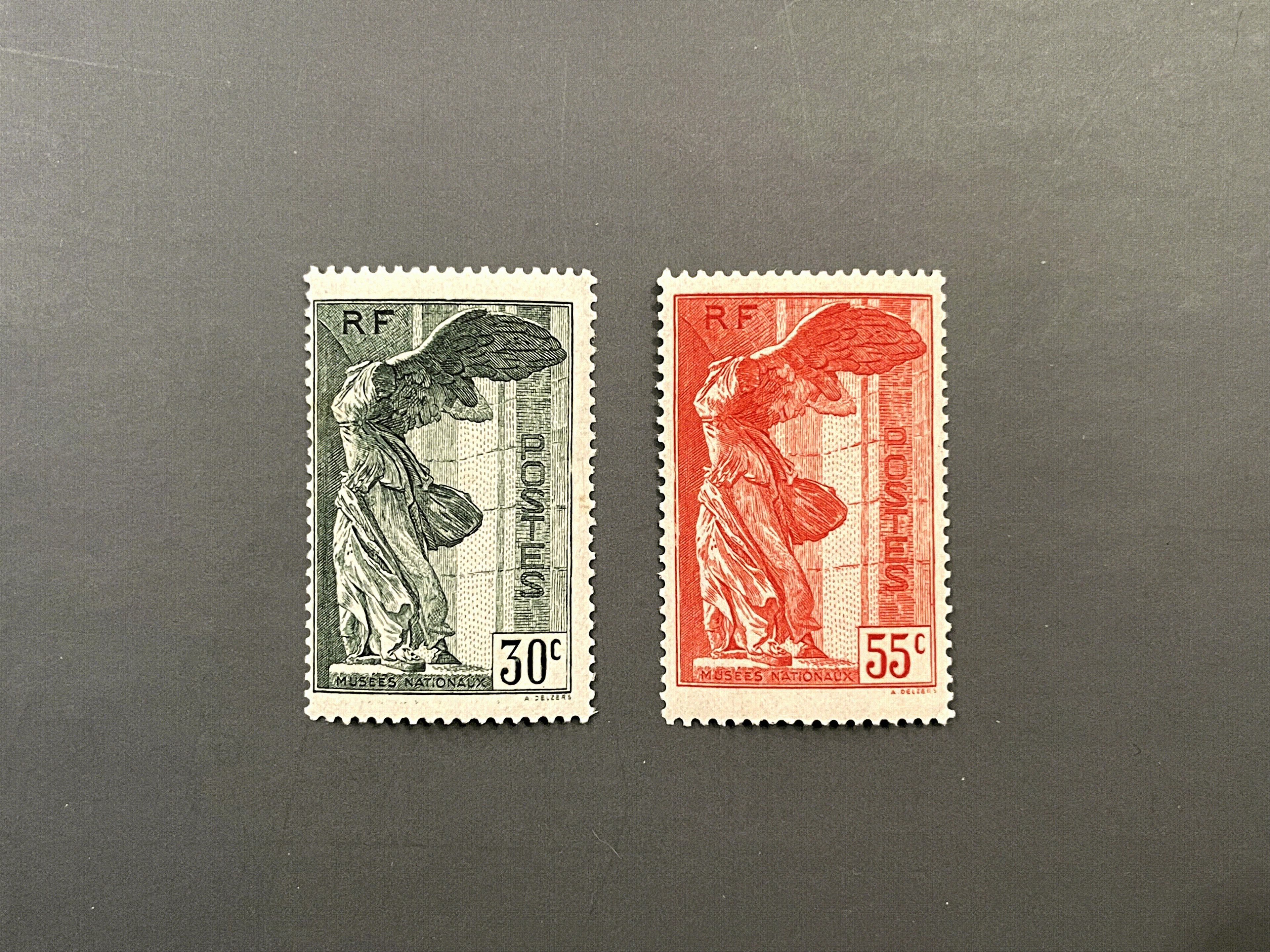 Timbre France Collection - Année 1937 complète inclus Bloc 3 PEXIP - NEUFS** sans charnière - MNH