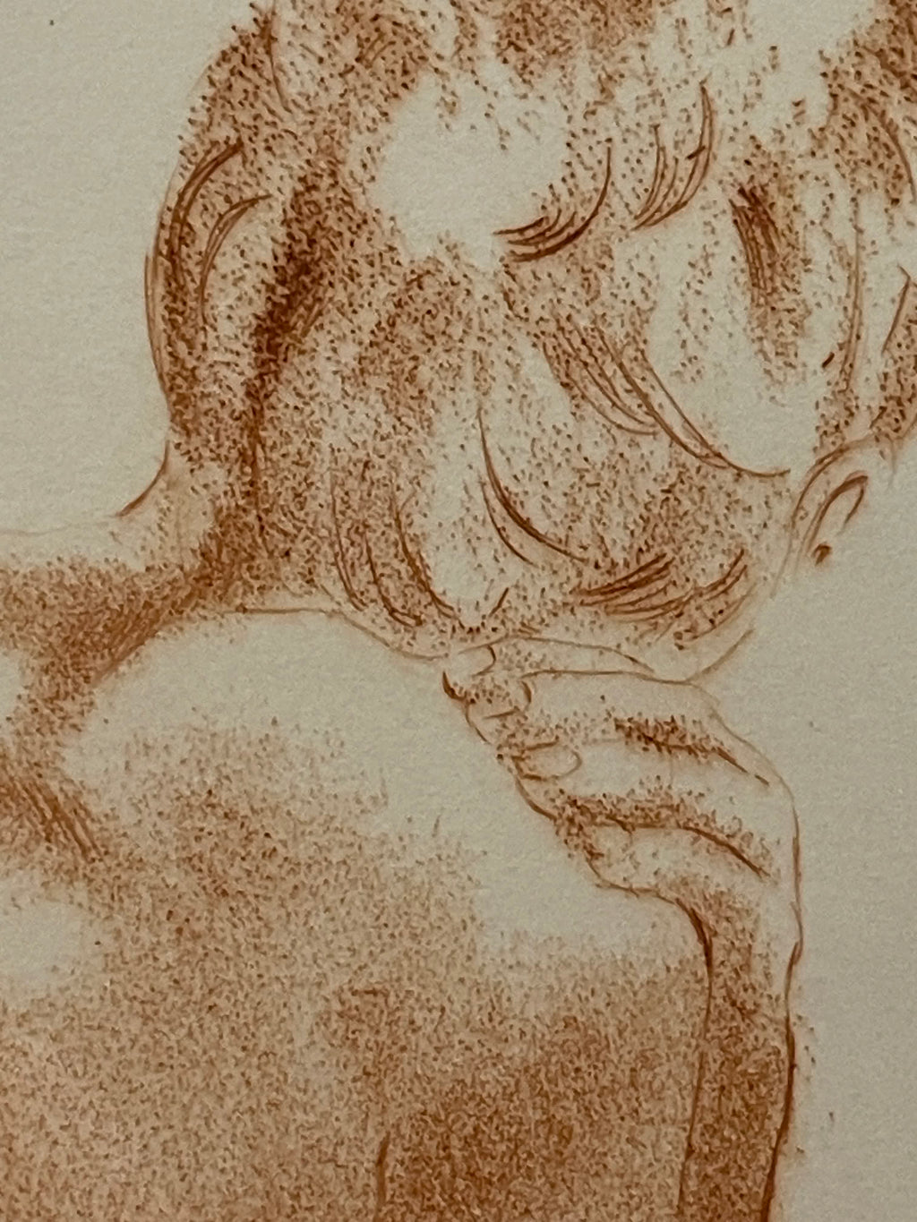 Frédéric LEFORT (XXᵉ) - Nu féminin couché de dos, gravure à la manière de sanguine (Tirage 4/250)