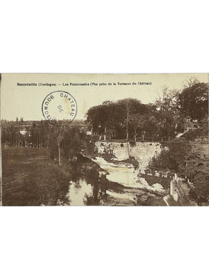 Bourdeilles – Les Promenades vues de la terrasse du château – CPA