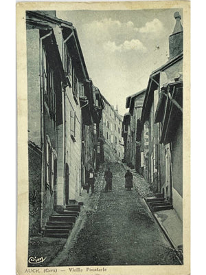 Auch (Gers) – Vieille Pousterle, rue pavée animée – CPA