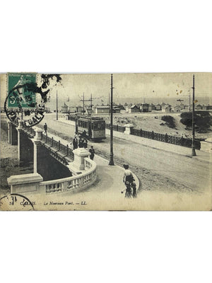 CPA Calais – Tramway sur le Nouveau Pont – LL.