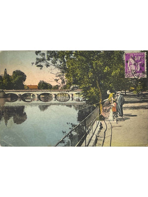Romorantin – Le square et le pont sur la Sauldre – Carte postale colorisée