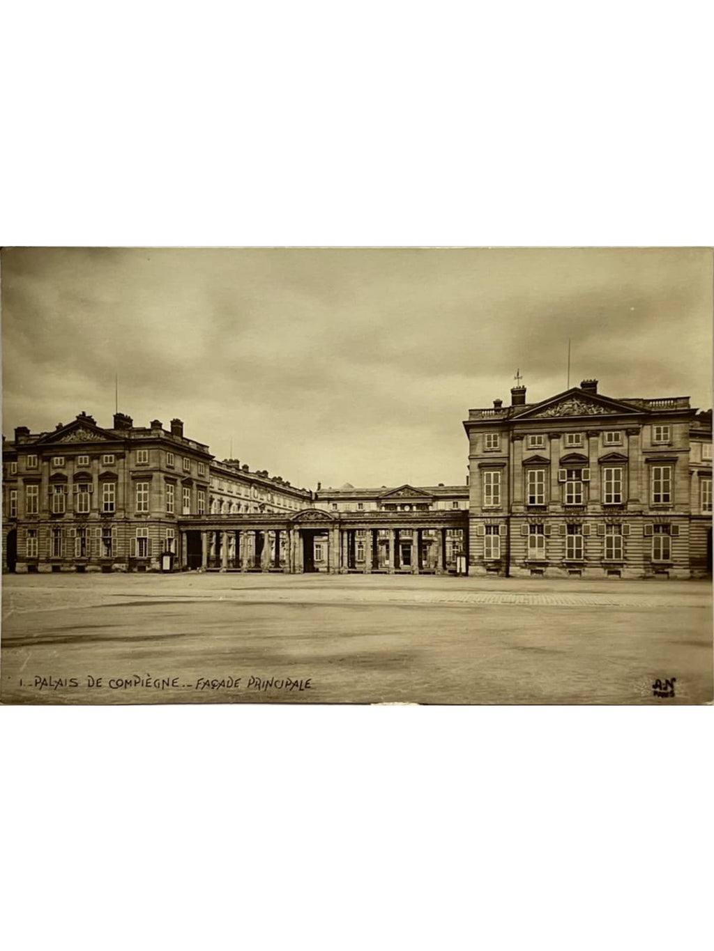 Recto de la carte postale