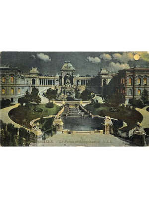 Marseille – Palais Longchamp et fontaine, vue nocturne colorisée – CPA L.L.