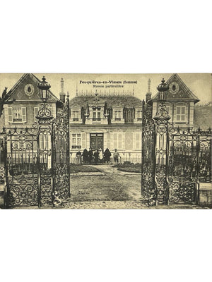Feuquières-en-Vimeu (Somme) – Maison particulière et grille – CPA