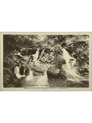 Bessenay–Bibost – Vallée du Conan, une cascade – CPA Delorme