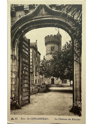 Concarneau – Château de Kériolet, cour et tour – CPA n° 53