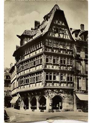 Strasbourg – Maison Kammerzell, place de la Cathédrale – CPSM 1956