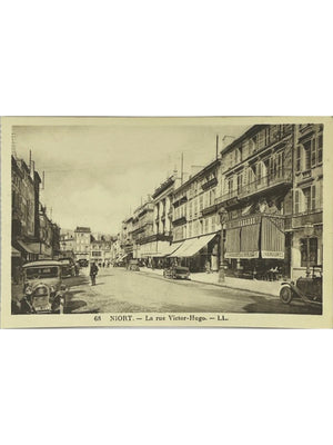 Niort – Rue Victor-Hugo, automobiles et commerces – CPA LL n°68