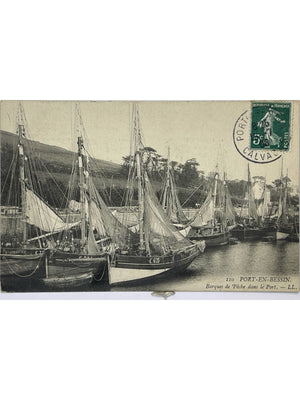 Port-en-Bessin – Barques de pêche dans le port – CPA LL n°110