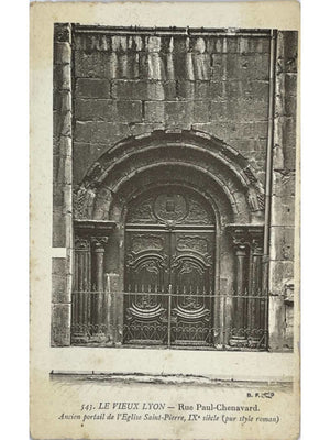Lyon – Rue Paul-Chenavard, portail de l'église Saint-Pierre – CPA n°543