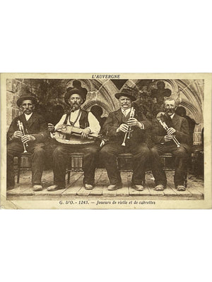 Carte postale – L'Auvergne – Joueurs de vielle et de cabrettes – G. D'O. n° 1243