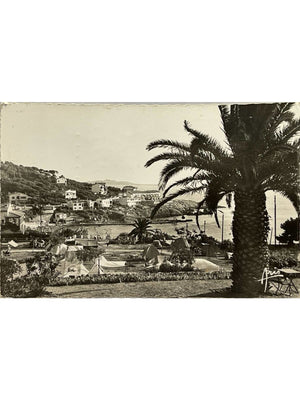 Sanary-sur-Mer – Port-Issol, plage et camping – Carte postale années 1950