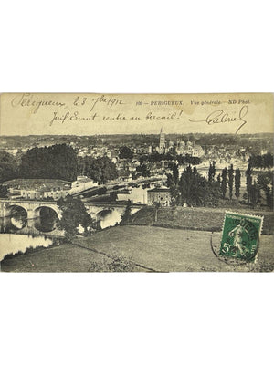 Périgueux – Vue générale et cathédrale Saint-Front – CPA n° 100